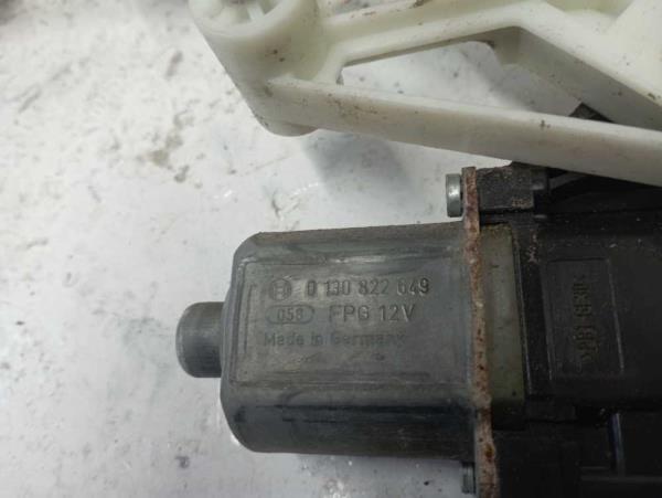 MÉCANISME DE LÈVE-VITRE ARRIÈRE GAUCHE FORD - Vue 3